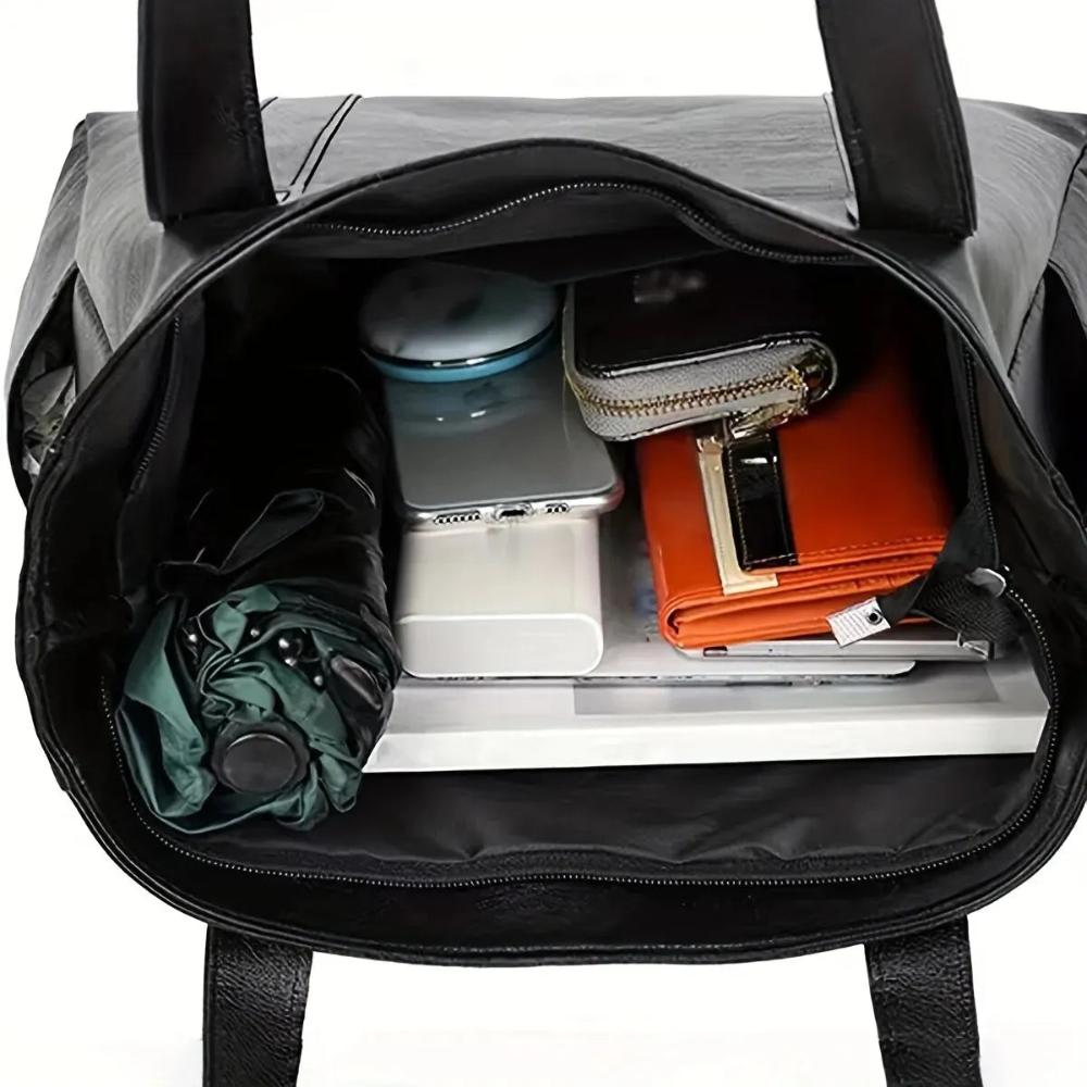 Nadia’s Timeless Elegance | Classic Bag